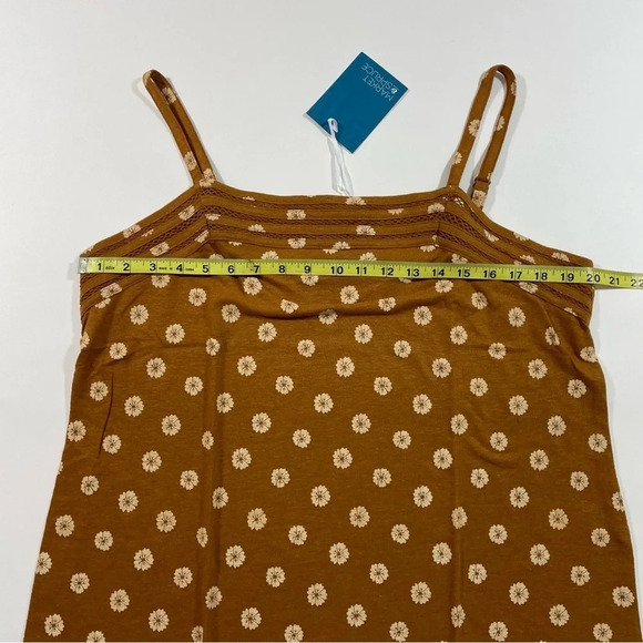 New Market & Spruce Brown Flower Tank Top - Picture 6 of 6